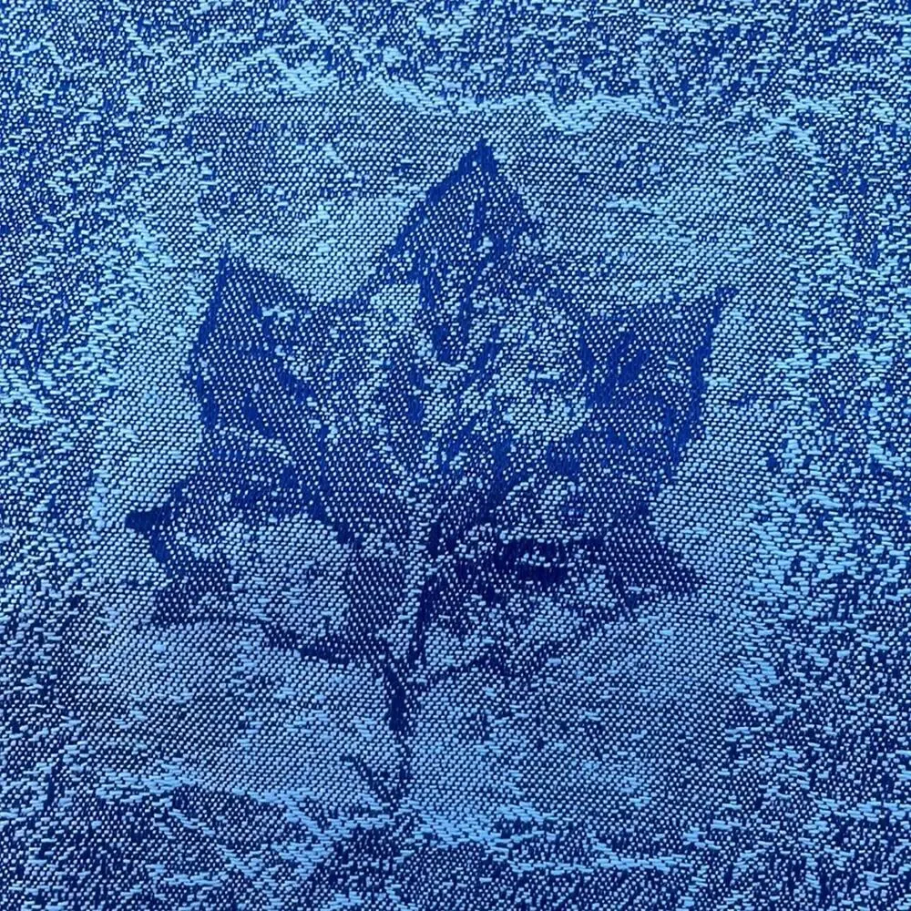 Autumn leaves table runner